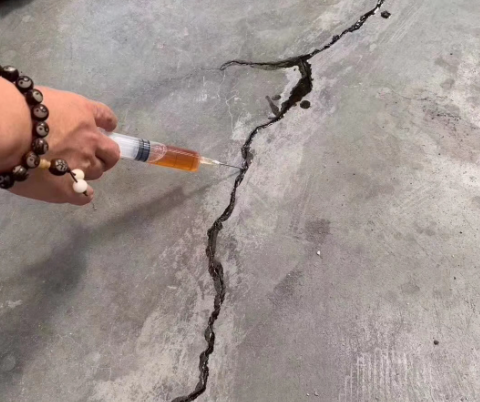 庄浪混凝土裂缝修补技术详解​